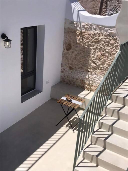 Apartamento Lithos Retreat 2 Kolimvárion Exterior foto